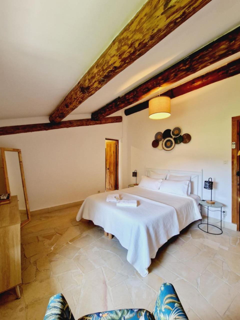 Eygalières Mas Du Rollier Chambres D'Hotes מראה חיצוני תמונה
